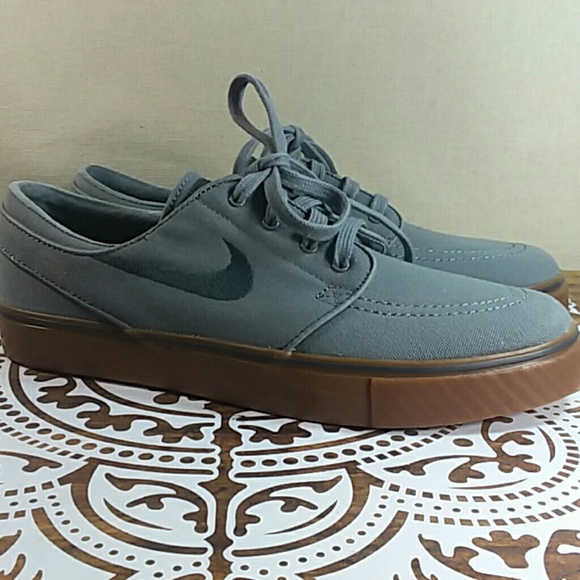 nike zoom air skateboard shoes